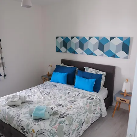 Le Carrelet De L'estuaire , Jolie Maison Entière à 9 Min De La Citadelle Saint-Seurin-de-Cursac