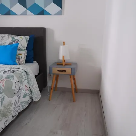 Le Carrelet De L'estuaire , Jolie Maison Entière à 9 Min De La Citadelle Saint-Seurin-de-Cursac