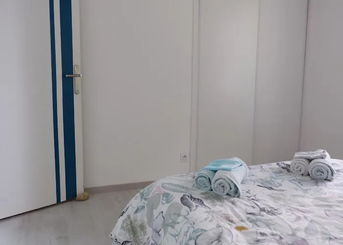 Διαμέρισμα Le Carrelet De L'estuaire , Jolie Maison Entiere A 9 Min De La Citadelle Saint-Seurin-de-Cursac